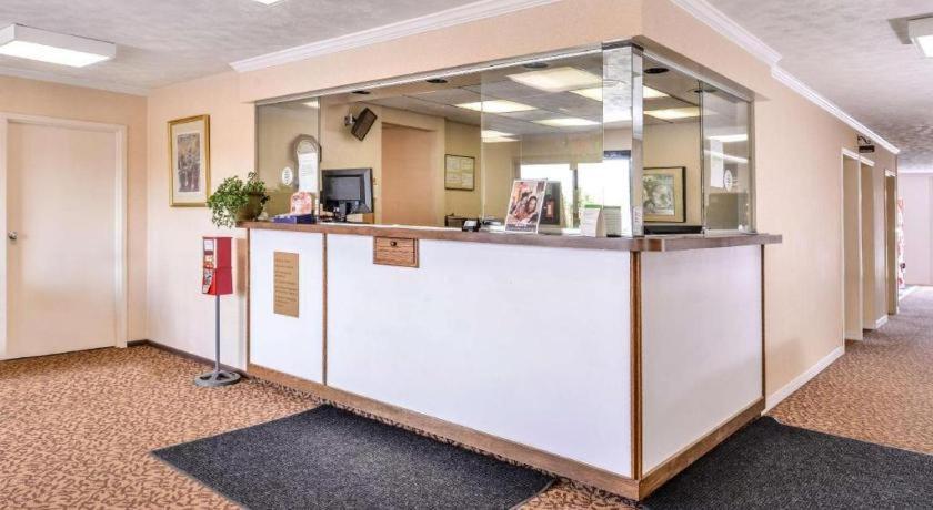 Americas Best Value Inn Alliance Exterior foto